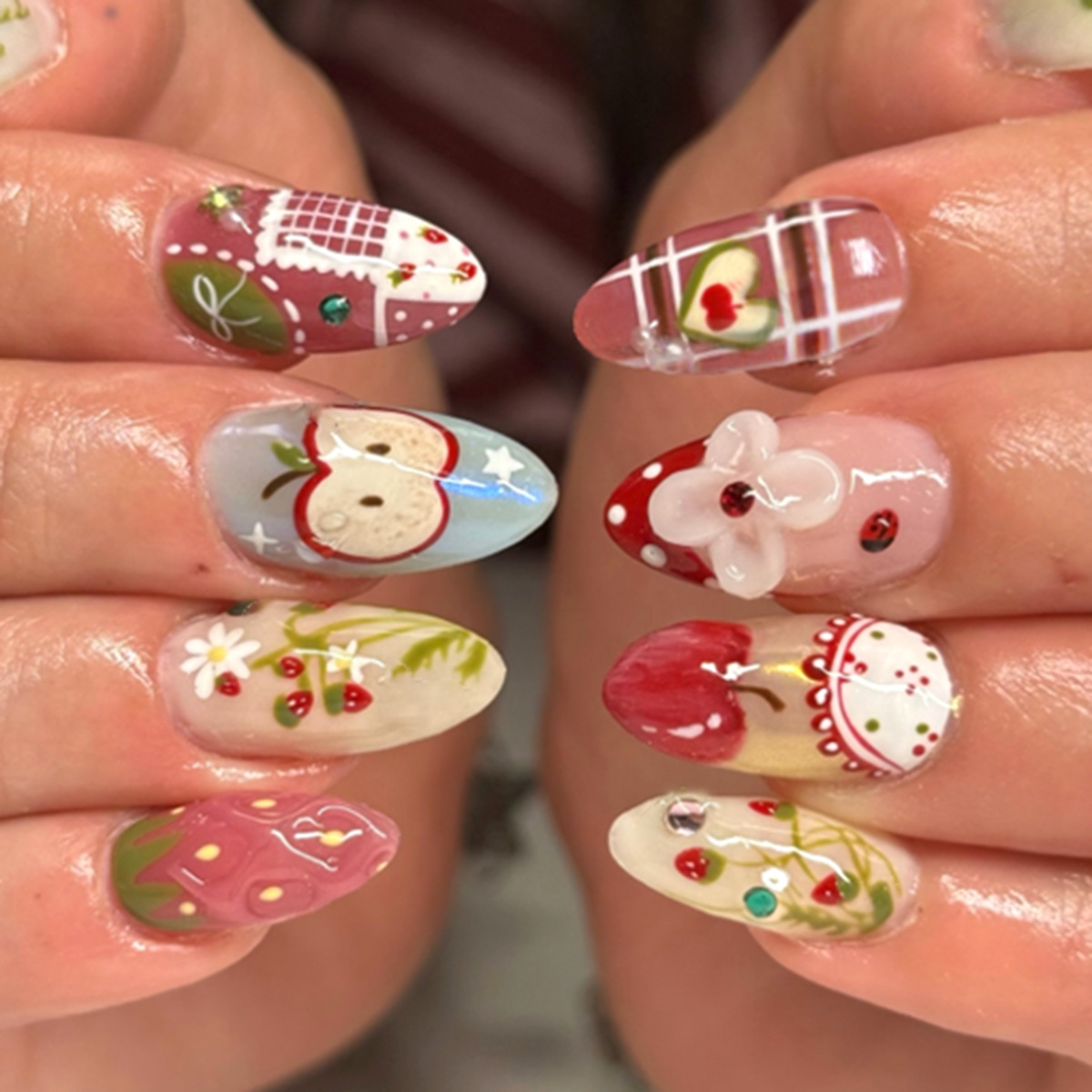 24 faux ongles longs en amande - Pressed Flower Art avis et prix